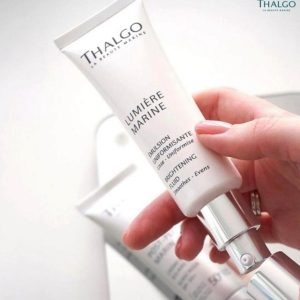 گوگولی شاپ فروش فلوئید روشن کننده Brightening fluid در تهران پاسداران